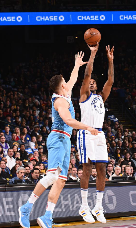 中超9／10月最佳球员候选：卡扎伊什维利、莱昂纳多、亚戈在列（中超9至10月最佳球员候选名单出炉：卡扎伊什维利、莱昂纳多、亚戈入围）