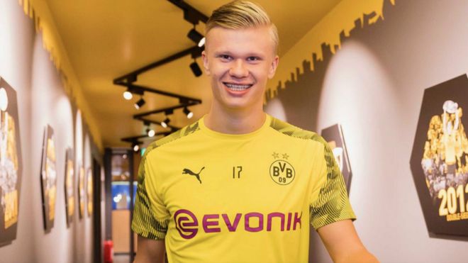 科斯蒂奇批评前任主帅：若早做改变，塞尔维亚能晋级世界杯（科斯蒂奇抨击前主帅：若及时调整，塞尔维亚本可晋级世界杯）