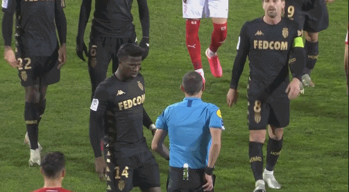 曼纳：尤文球衣为胜利而造，那不勒斯的球衣为梦想而造