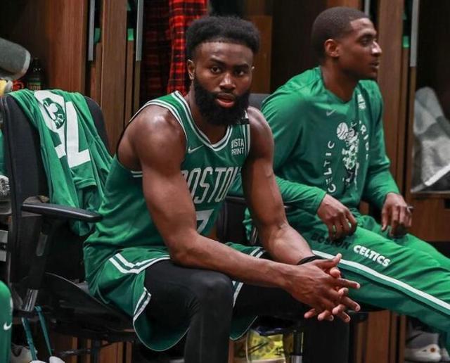 中超球队阵容分析：武汉三镇近期变化,（中超武汉三镇阵容近况：近期调整解析）