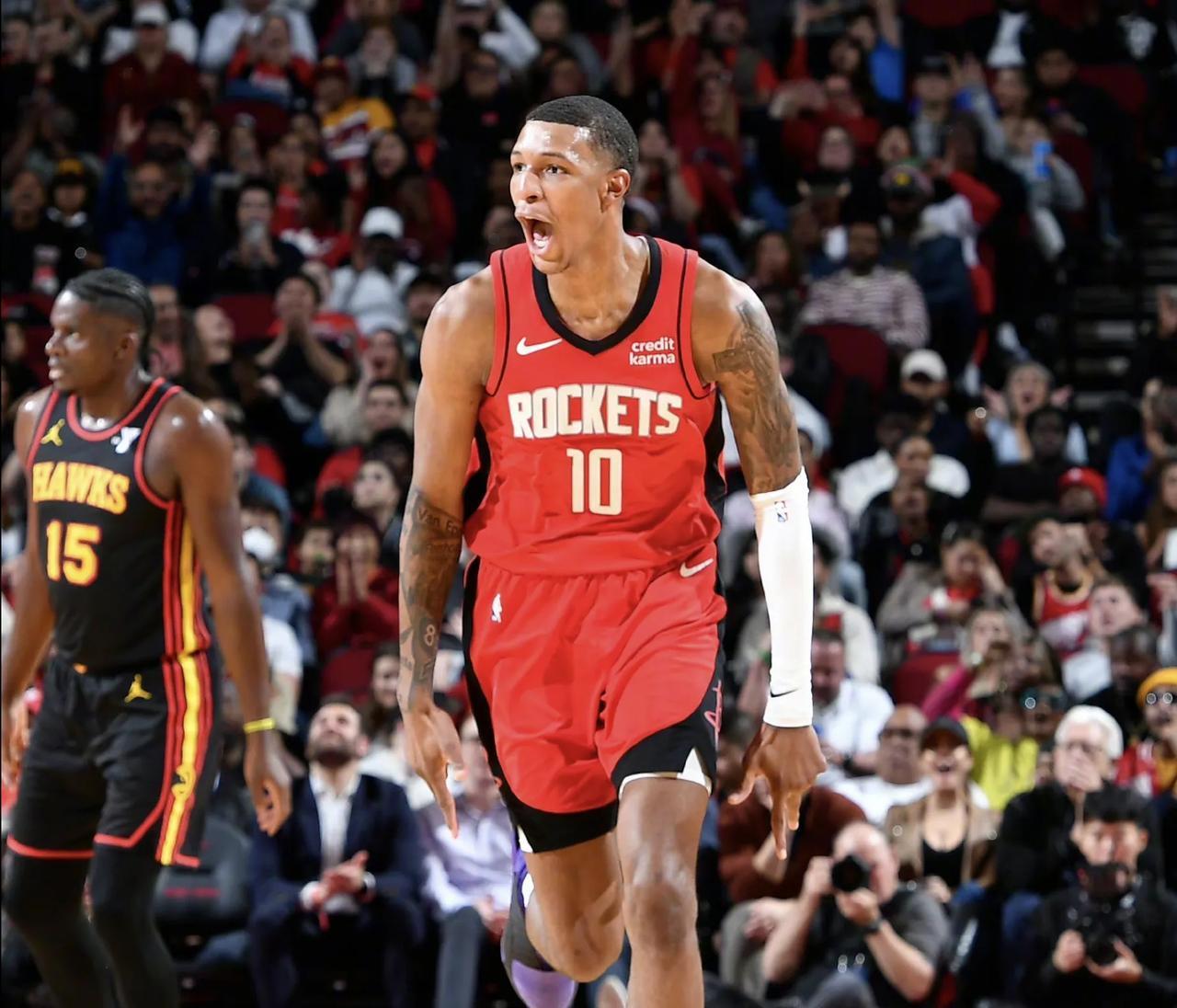 MLS主席告诉萨拉赫联系梅西，商讨他离开利物浦的惊人计划。（MLS主席促萨拉赫联络梅西，探讨其从利物浦离队的爆炸性计划）