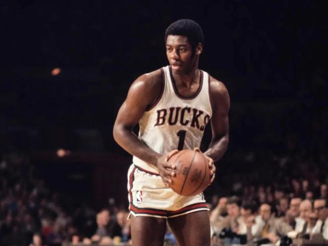 而这也是他 而这也是他